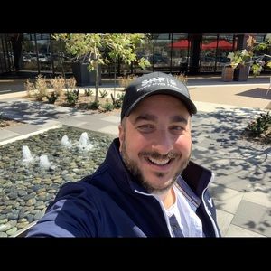 Meet your Posher, Claudio